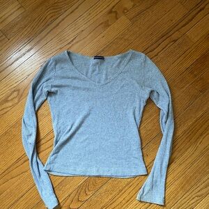 Brandy Melville Ribbed V-neck Long Sleeve Top